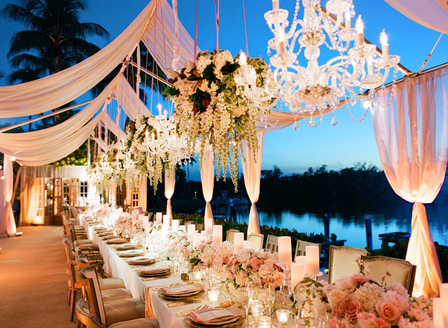 The Best Seating Arrangement For Intimate Wedding Receptions