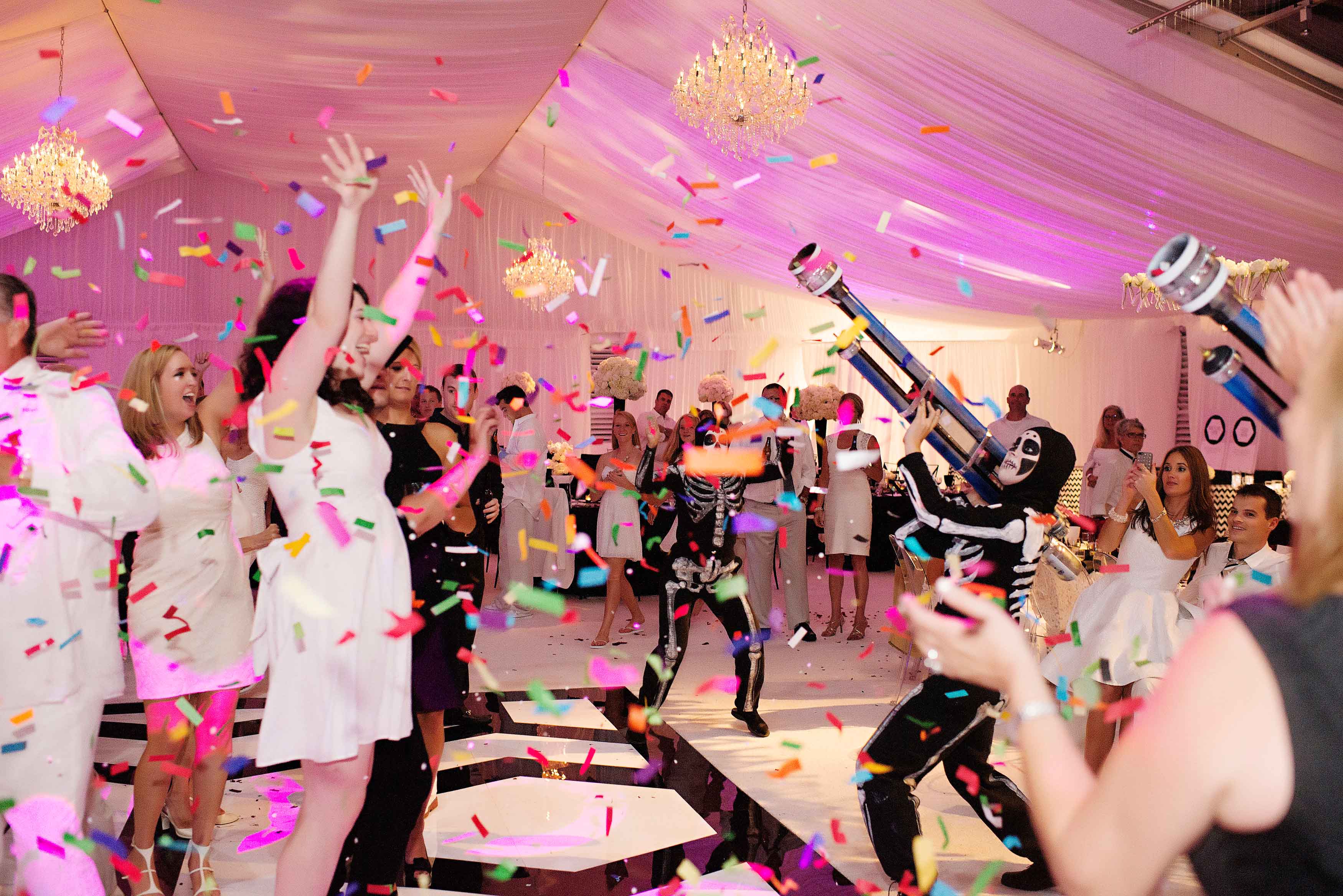 Unique Wedding Reception Entertainment Ideas - Inside Weddings