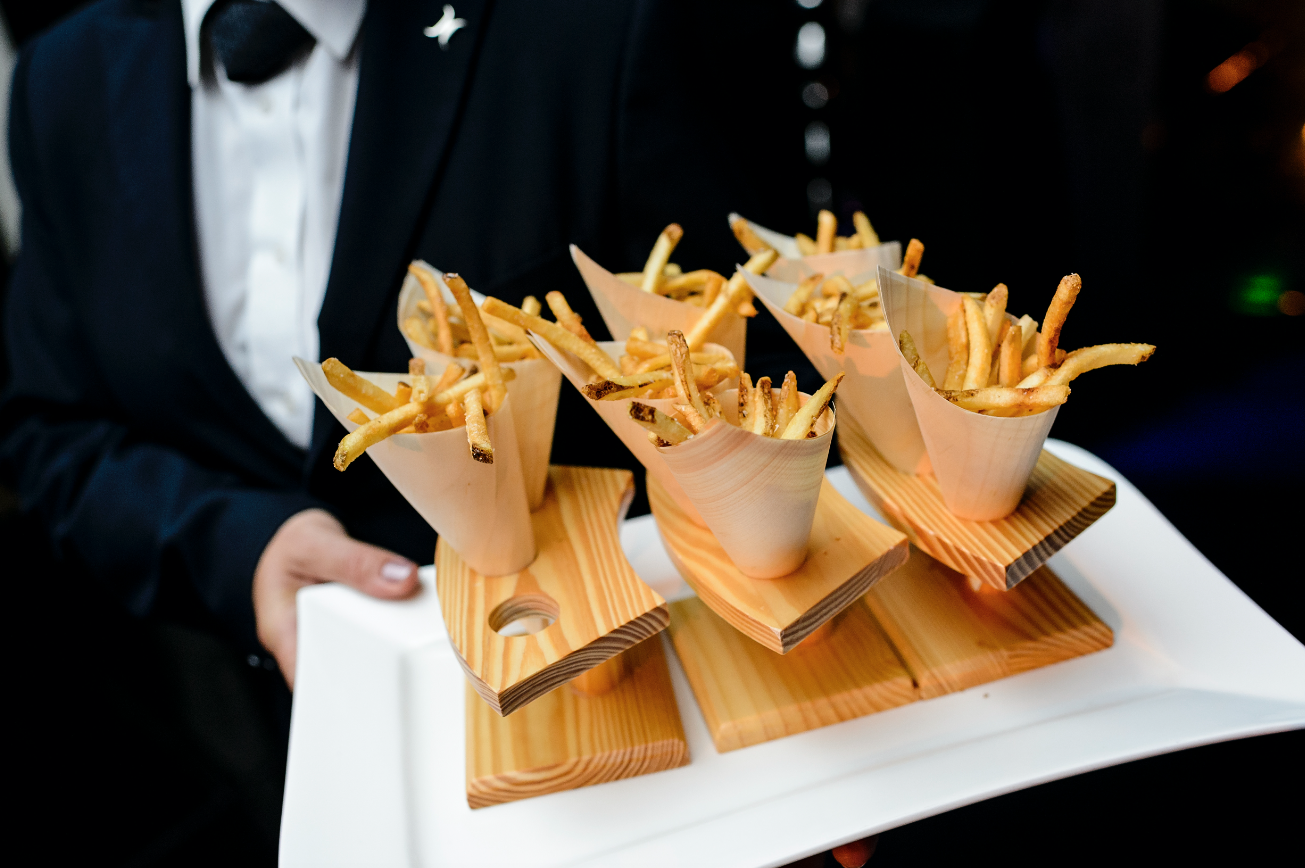  Collation de fin de soirée de mariage frites 