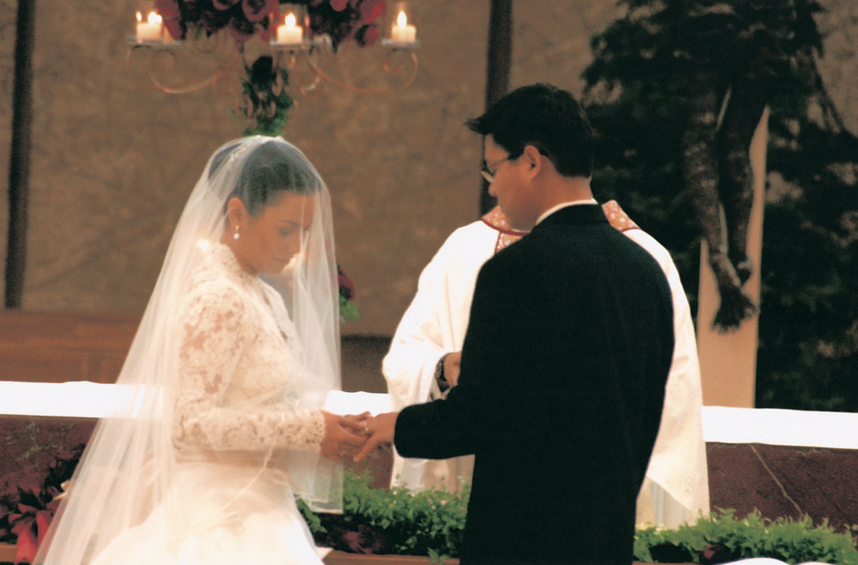 Real Wedding of Lea Salonga + Robert Chien - Inside Weddings