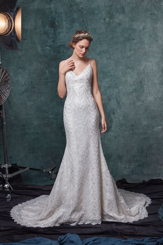 "Charlize" by Sareh Nouri sareh-nouri-fall-2019-bridal-collection-wedding-dress-charlize-metallic-thread-soft-trumpet-skirt