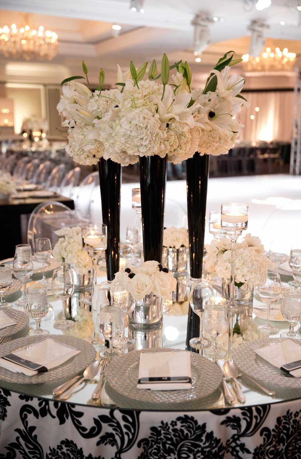 Black and White Tablescape