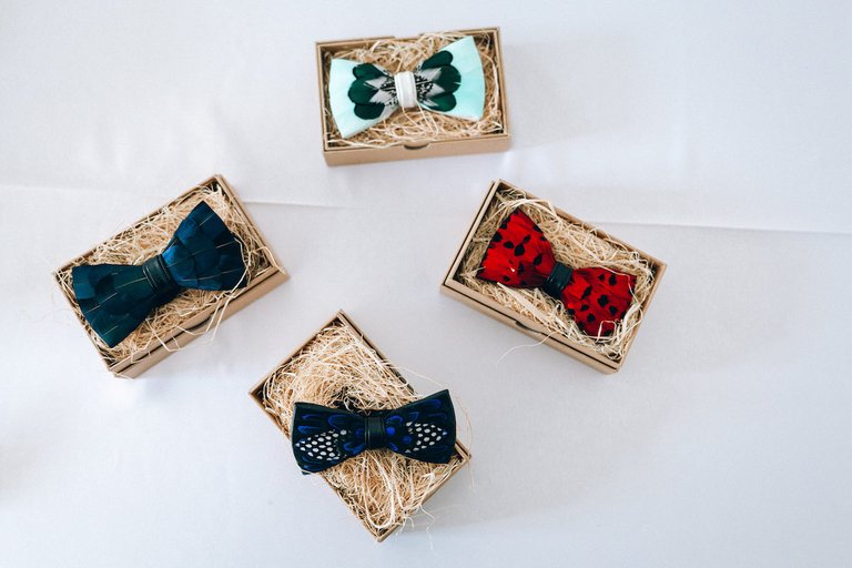 Bow Tie Options