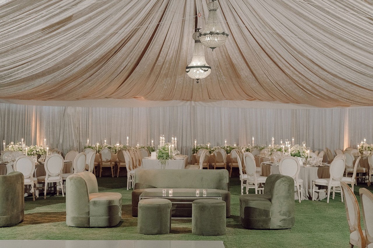 insideweddings.com - 'European Countryside Romance' Wedding Inspired by Nancy Meyers Films