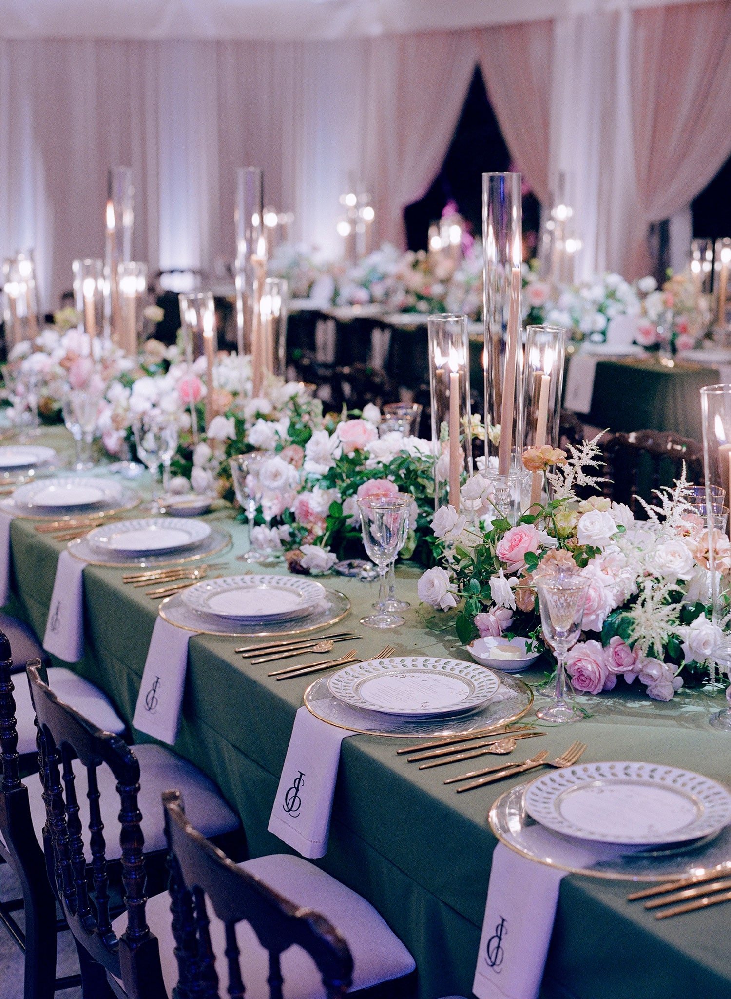 Luxury Reception Table with Green Linen