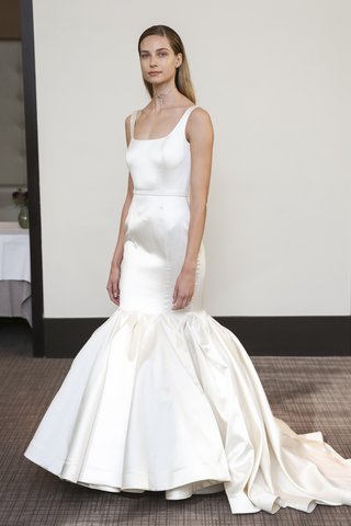 Look 11 by Gracy Accad gracy-accad-fall-2018-silk-and-wool-mermaid-skirt-with-u-shape-neckline