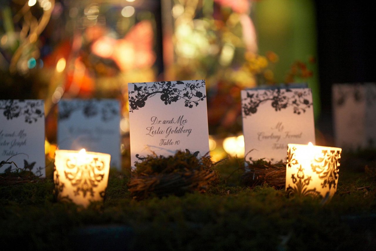 Moss Candles Place Cards