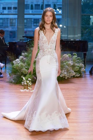 "Remember" by Monique Lhuillier monique-lhuillier-fall-2017-bridal-collection-remember-wedding-dress-plunging-v-neck-lace-trumpet
