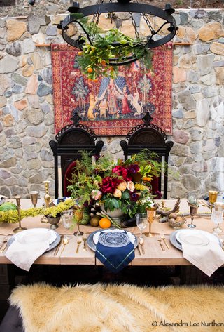 medieval-tablescape