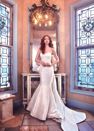 "Paulina" by Sareh Nouri paulina-sareh-nouri-spring-2018-trumpet-gown-sweetheart-neckline-alencon-lace-bodice-detachable-bow