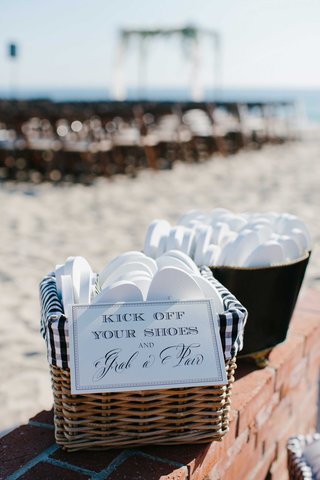 flip flops for beach wedding guests