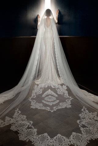 "Esther" Veil by Galia Lahav galia-lahav-spring-2018-shell-life-structure-ivory-starched-point-desprit-tulle-vintage-laces