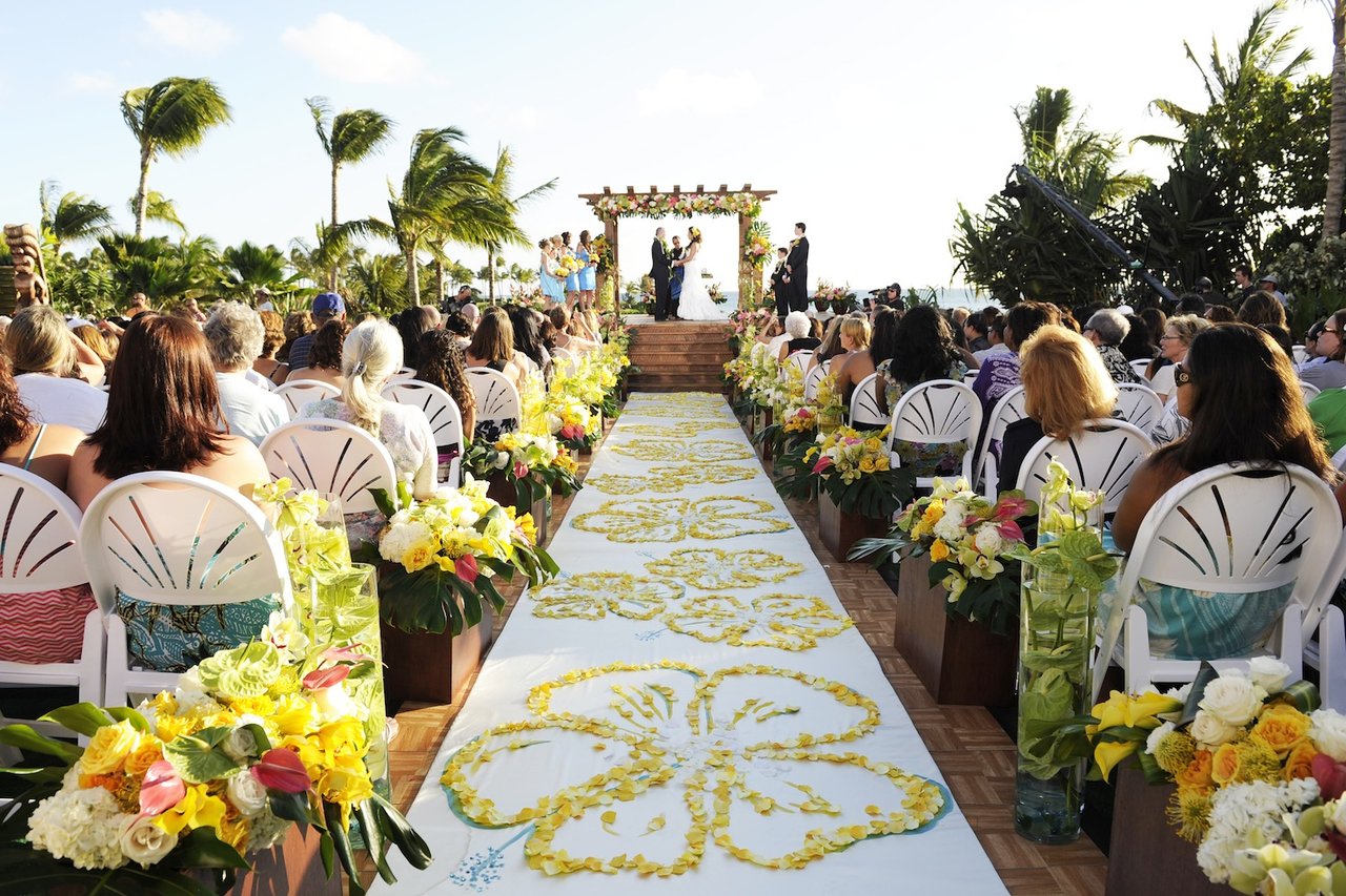 Hawaiian Wedding Ceremony