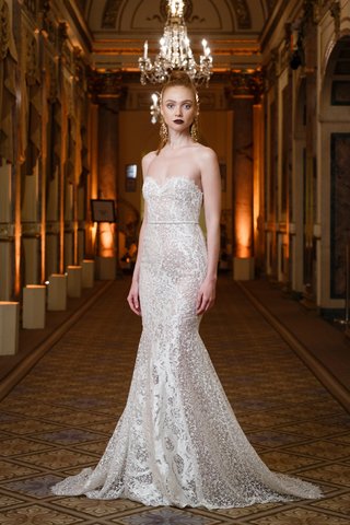 Fitted Sweetheart Gown with Thin Belt by Berta berta-spring-summer-2018-fitted-gown-sweetheart-neckline-thin-belt-starry-pattern