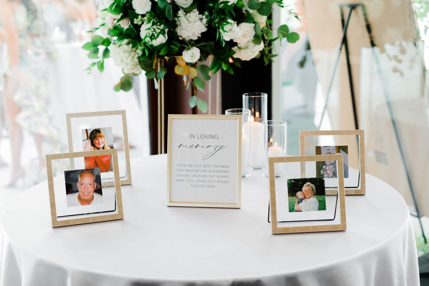 "In Loving Memory" Wedding Table