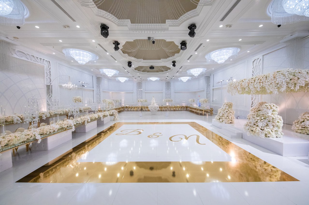 White & Gold Mirror Dance Floor