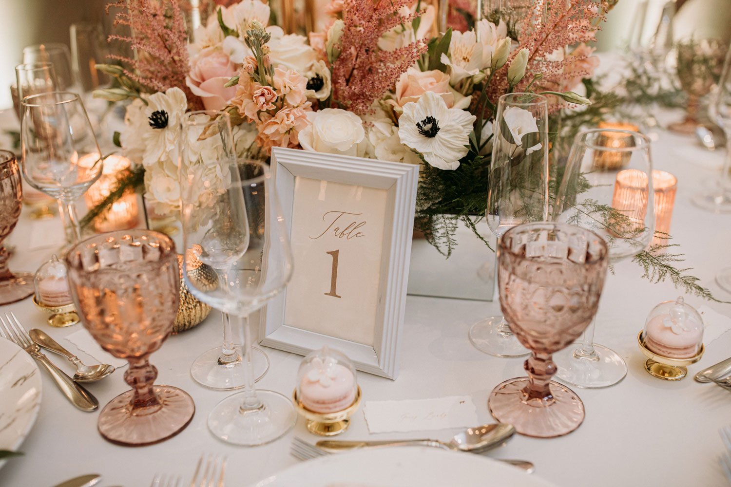 Dusty Rose Wedding Décor Accents