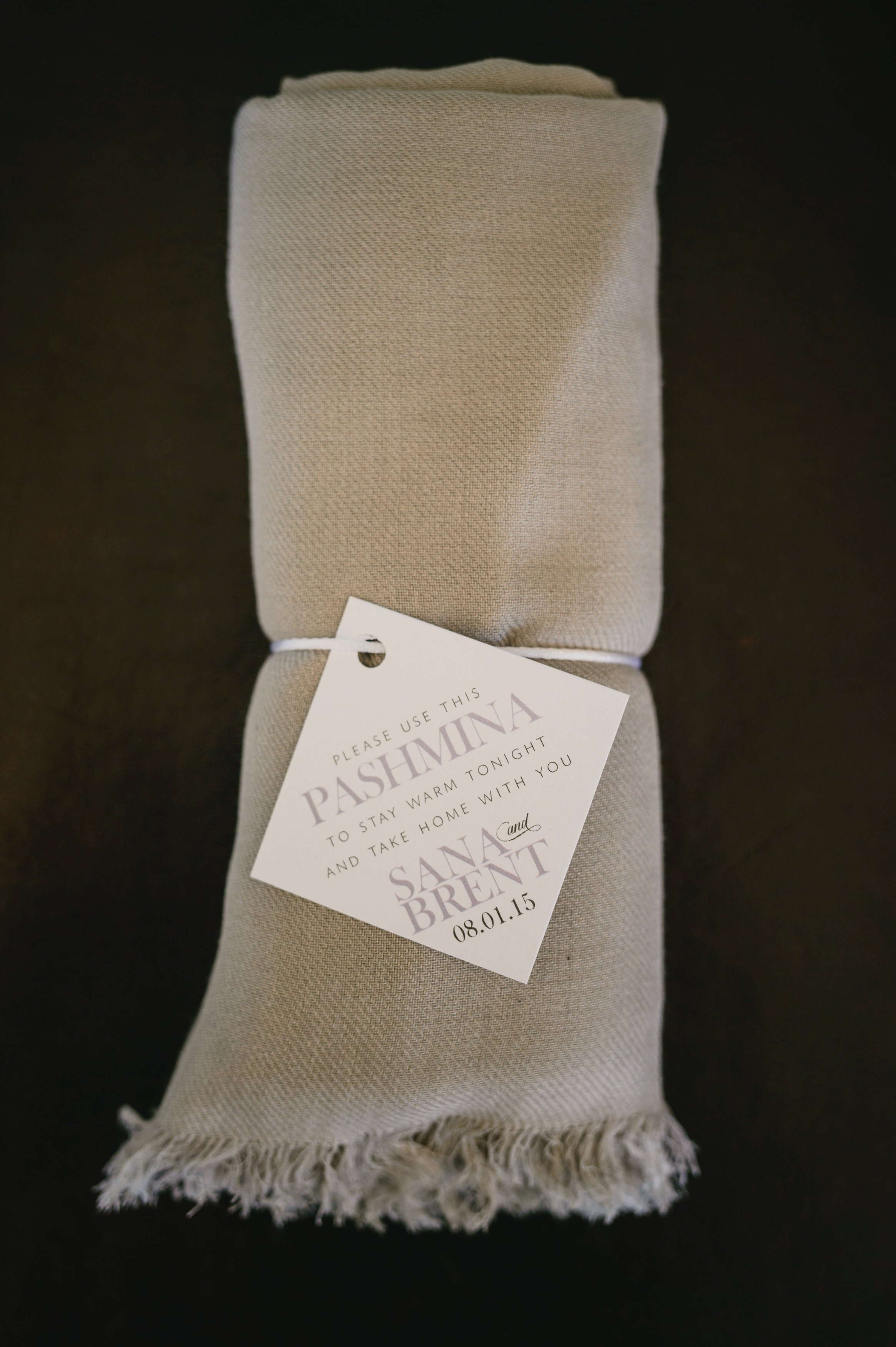 Blankets for Guests as Favors