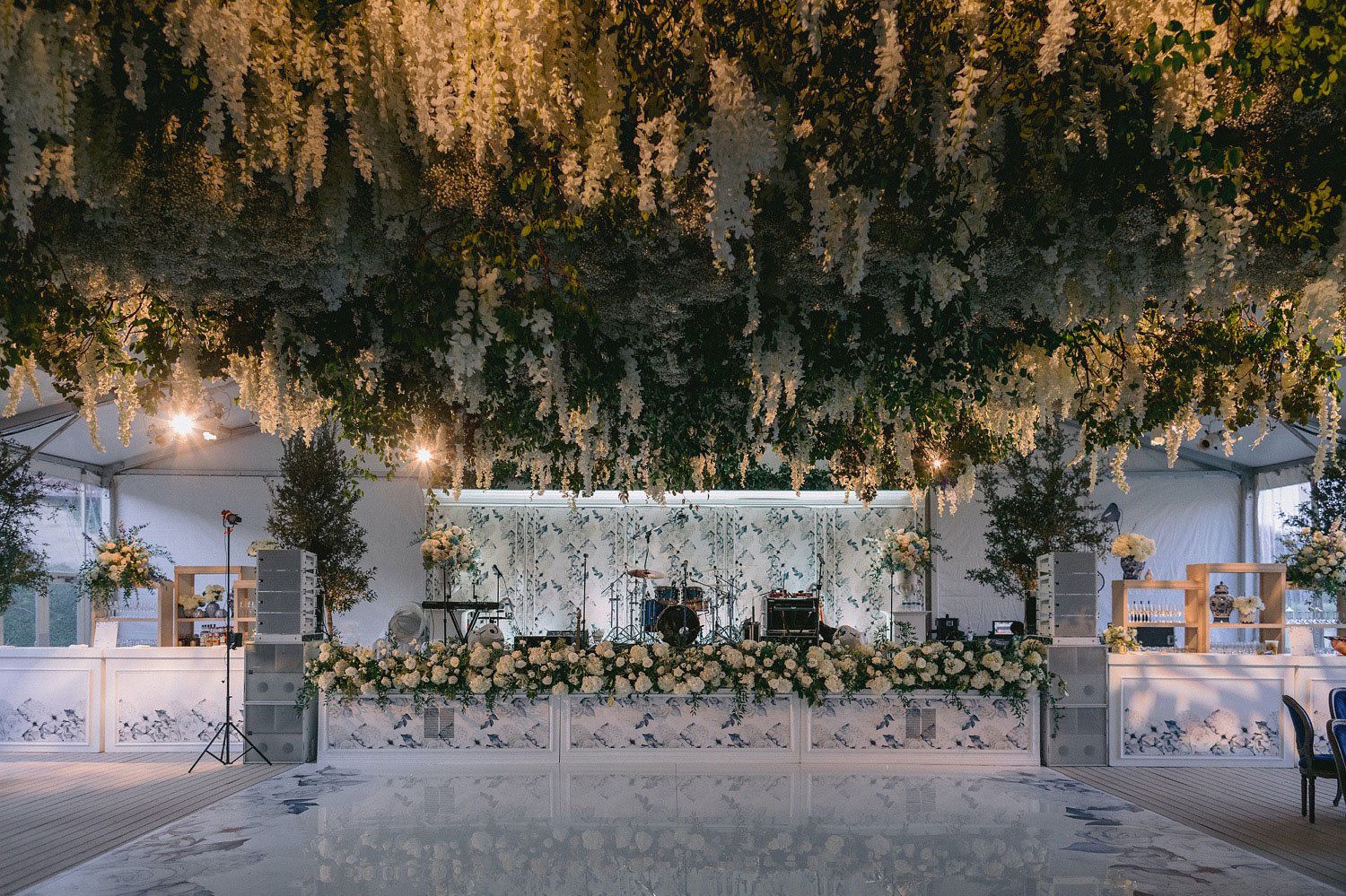 Gulf Coast Entertainment Luxury Wedding Stage