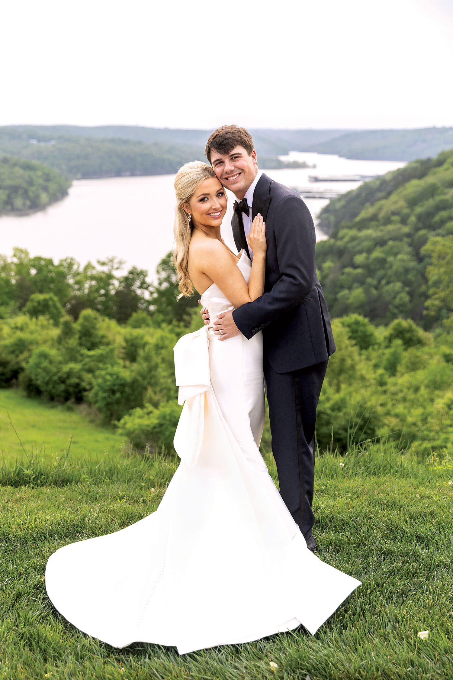 insideweddings.com - Nicole Palacios - Read Registry Advice from a Couple Who Registered at Seven Stores