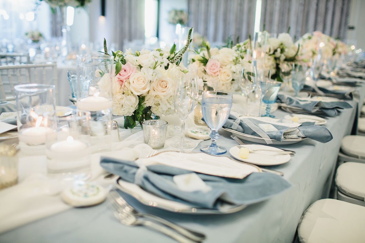 Light Blue Linens & Napkins