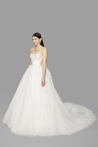 Look 7 Marchesa look-7-marchesa-fall-2017-strapless-tulle-ball-gown-chantilly-lace-bustier-satin-face-organza-sash