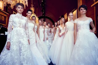 Fall 2018 Finale by Isabelle Armstrong isabelle-armstrong-fall-2018-wedding-dress-finale-of-dresses-flower-embroidery-applique-beading