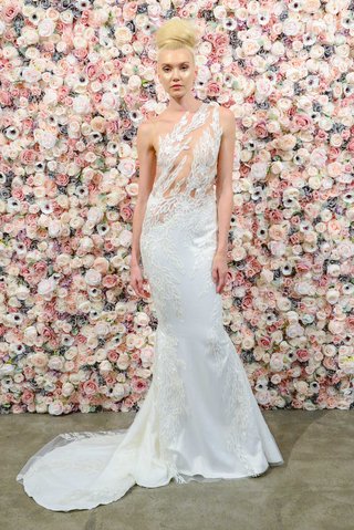 Michael Costello S/S 2018 Look 10 michael-costello-spring-summer-2018-bridal-couture-collection-asymmetrical-gown-sheer-illusion