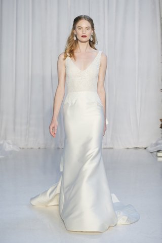 Celine by Anne Barge anne-barge-fall-2018-deep-v-neck-french-alenccon-lace-mermaid-skirt-of-mikado-bow-on-train